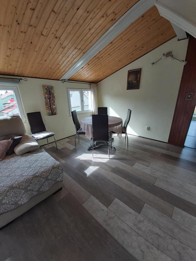 Apartment Malvina Mali Lošinj Εξωτερικό φωτογραφία