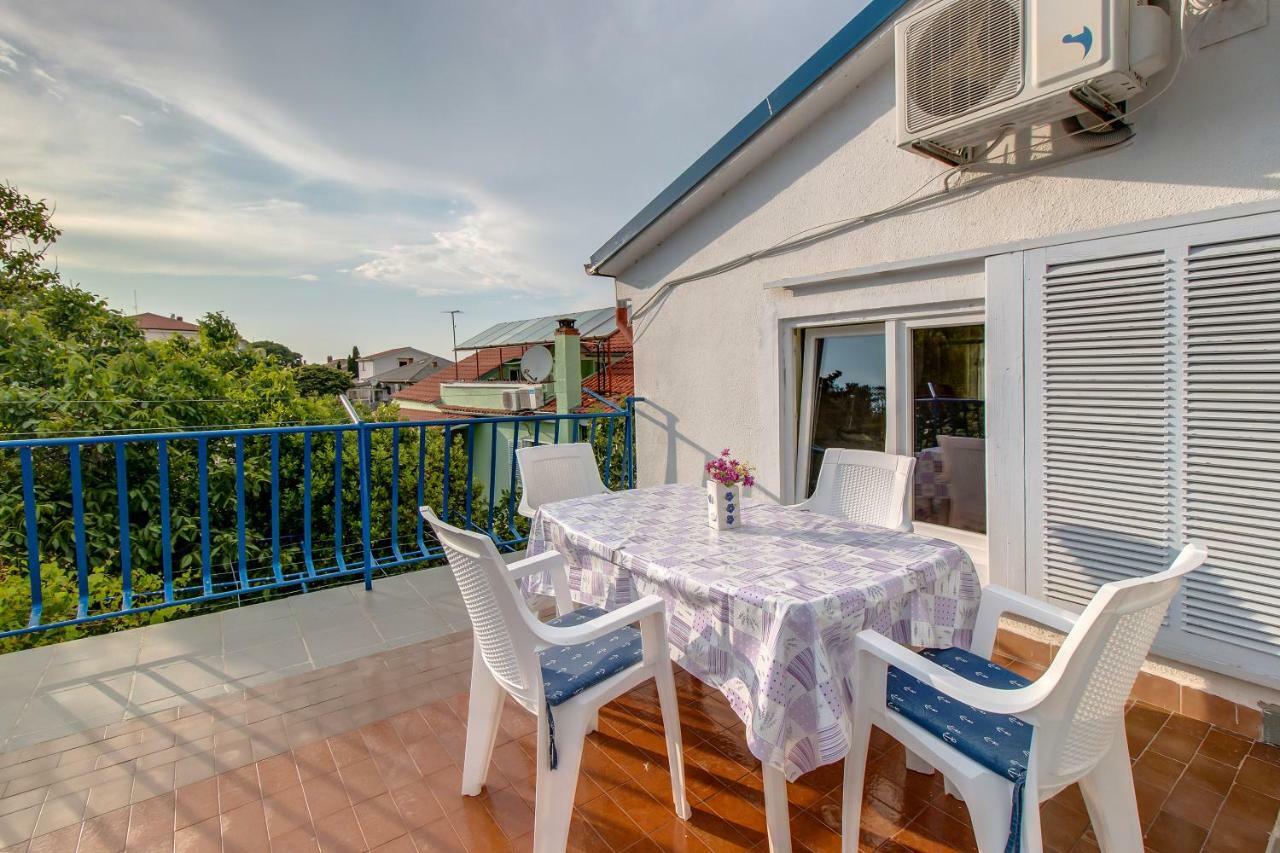 Apartment Malvina Mali Lošinj Εξωτερικό φωτογραφία