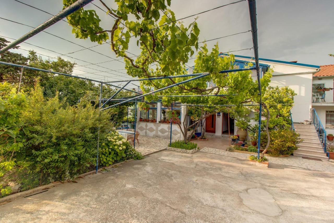 Apartment Malvina Mali Lošinj Εξωτερικό φωτογραφία